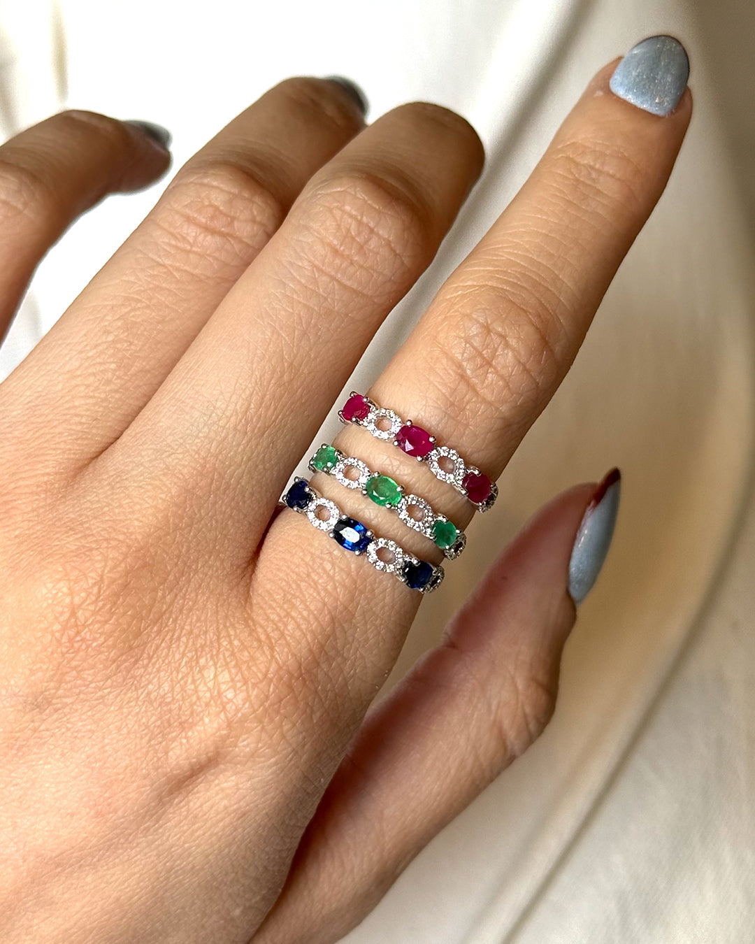 Anillo Victoria Esmeraldas