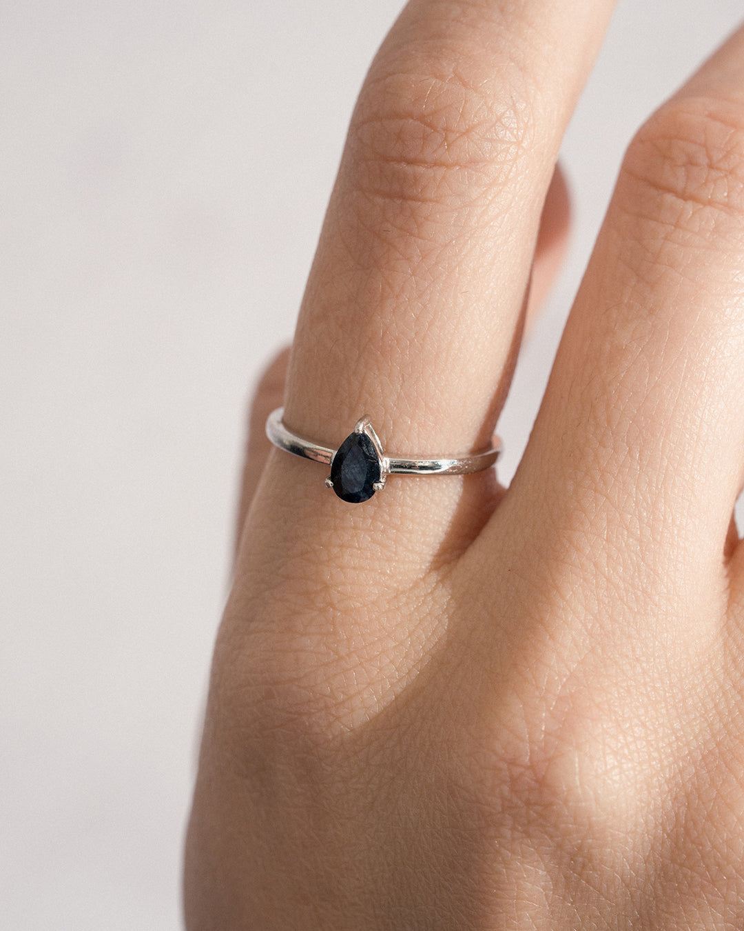 Anillo Gota Zafiro