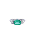Anillo Emerald Bloom