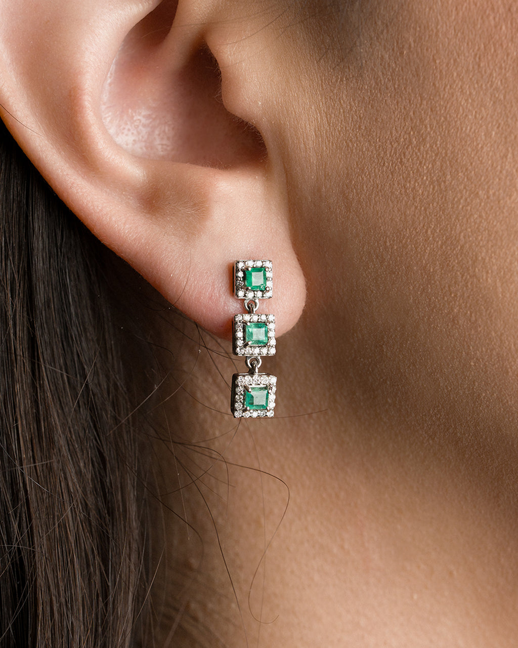 Emerald Triple Drop