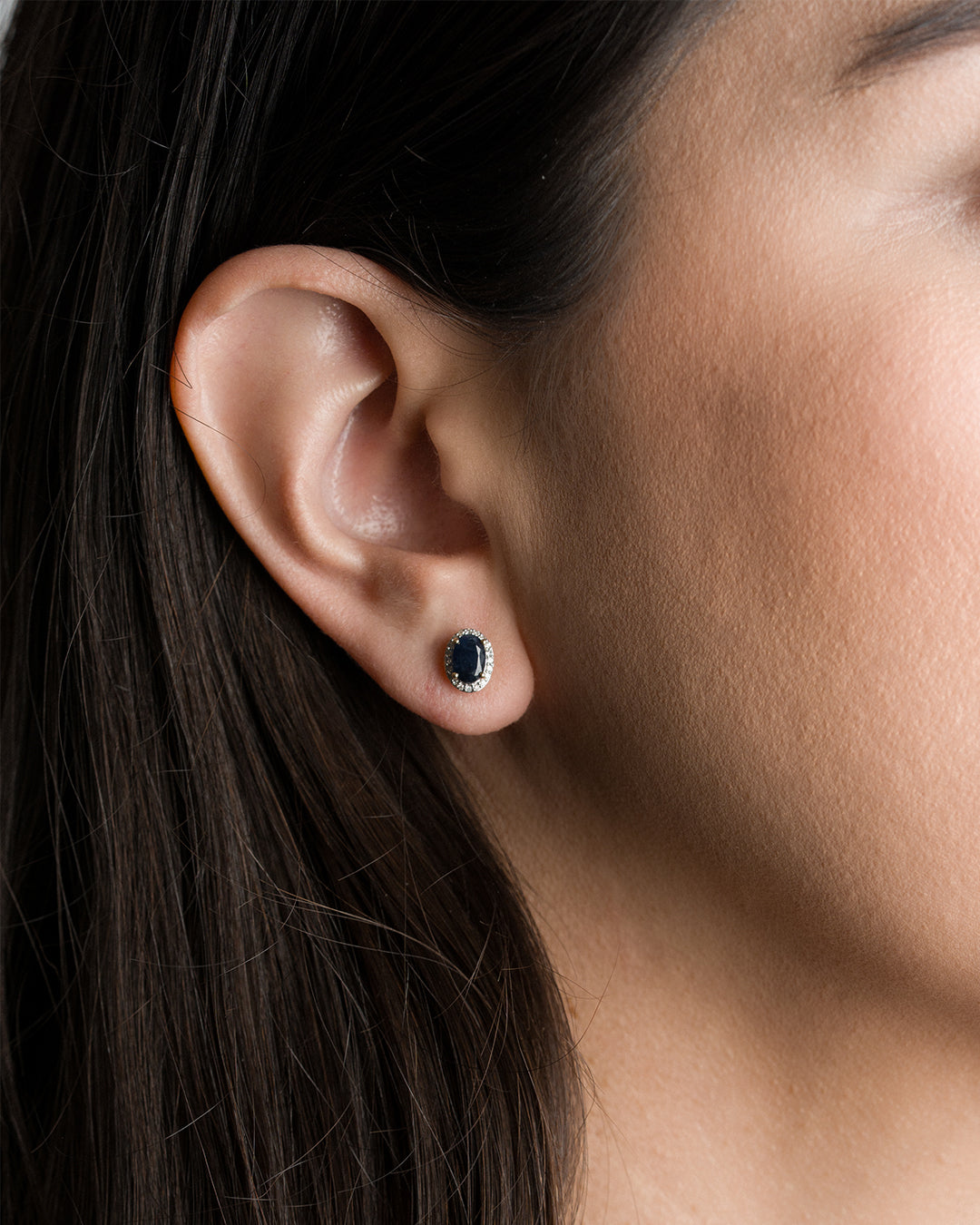 Aretes Daniela Zafiro