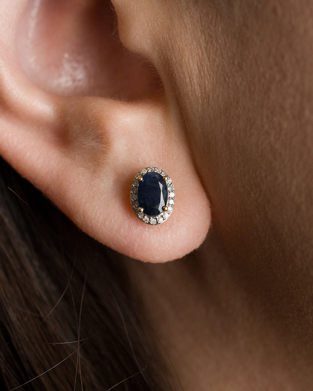 Aretes Daniela Zafiro