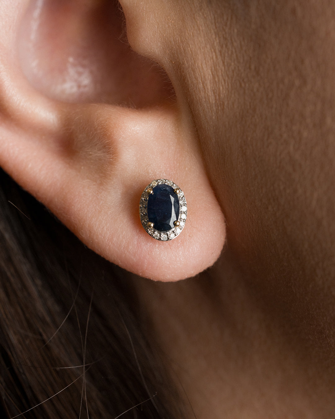 Aretes Daniela Zafiro