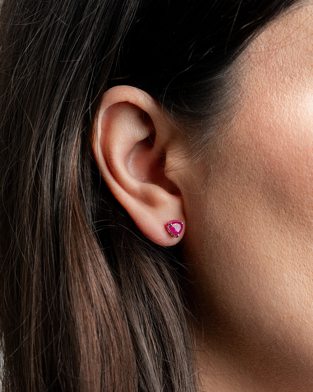 Aretes Corazón Rubí