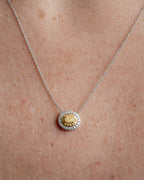 Collar Halo Yellow Diamond