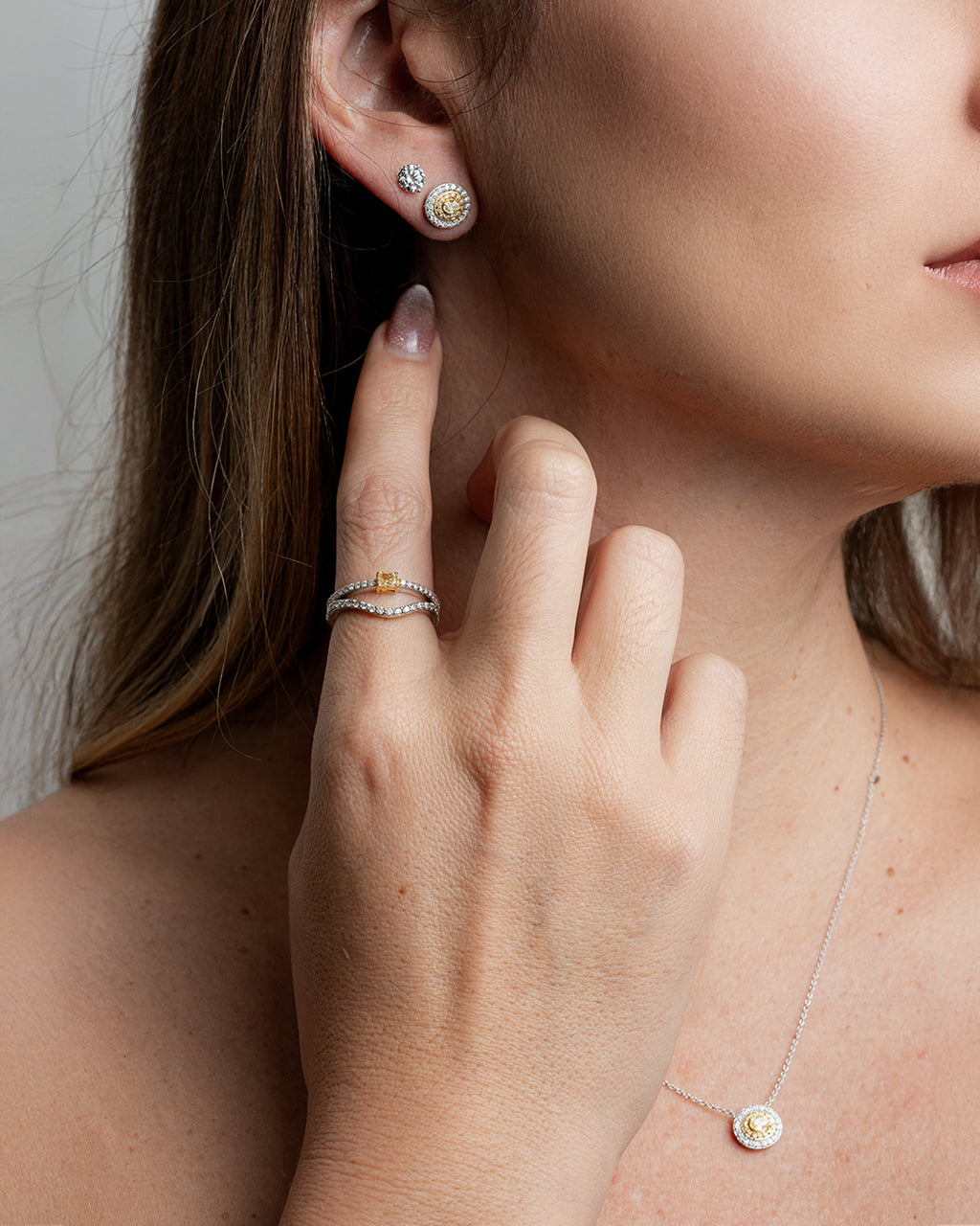 Collar Halo Yellow Diamond