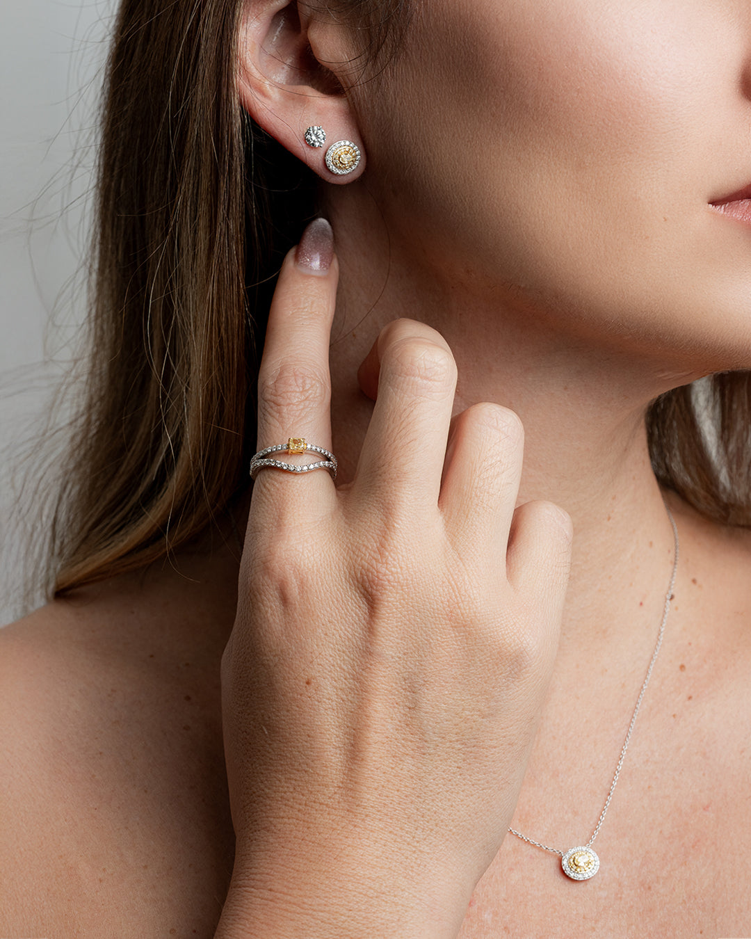 Collar Halo Yellow Diamond