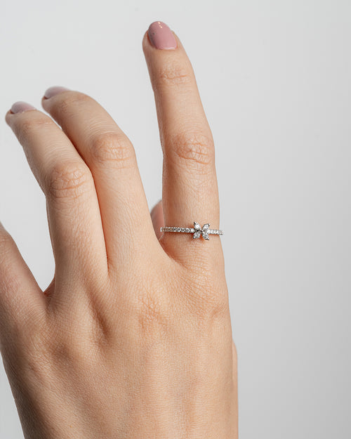 Anillo Bloom
