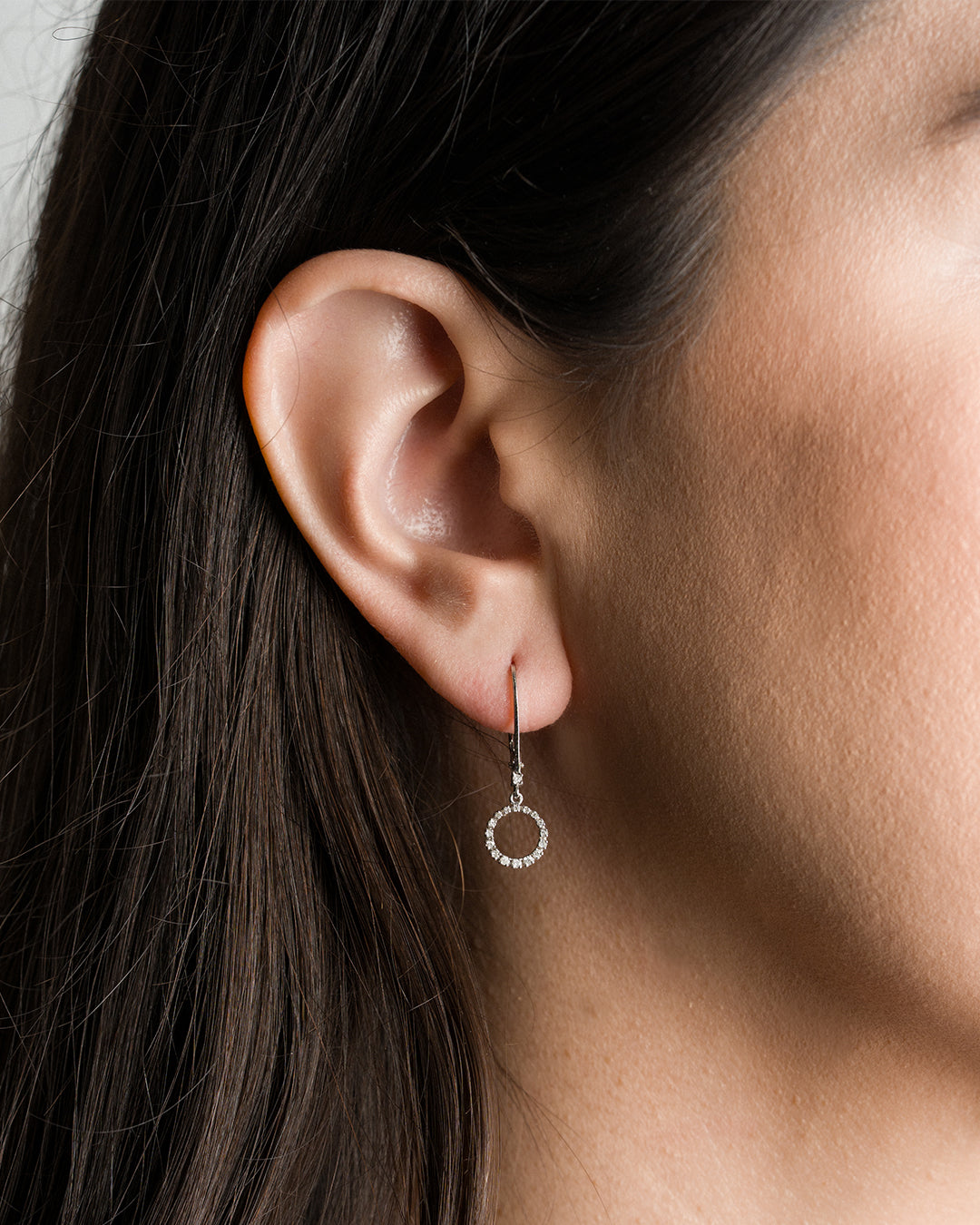 Aretes Halo Drop