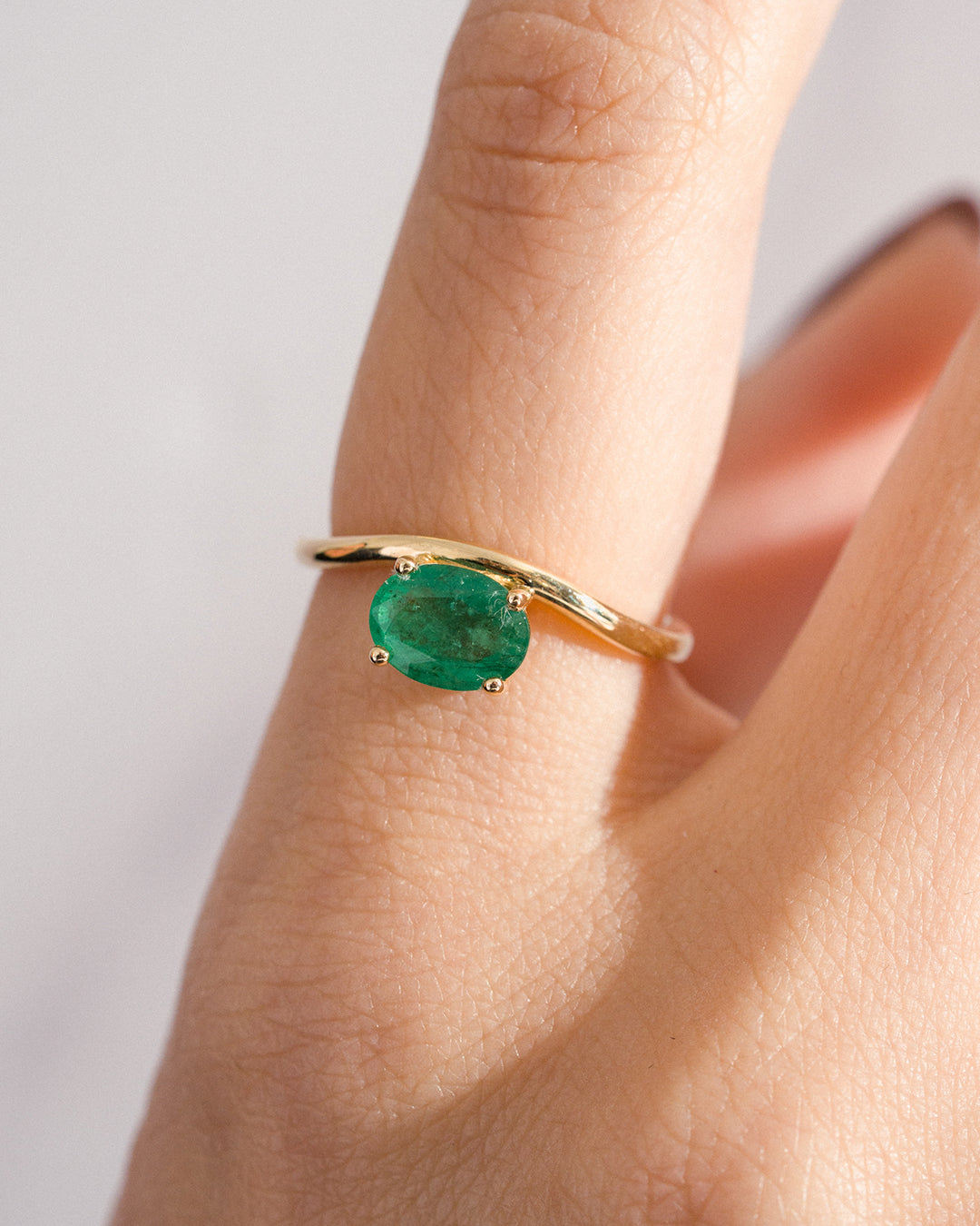 Anillo Esmeralda Vela