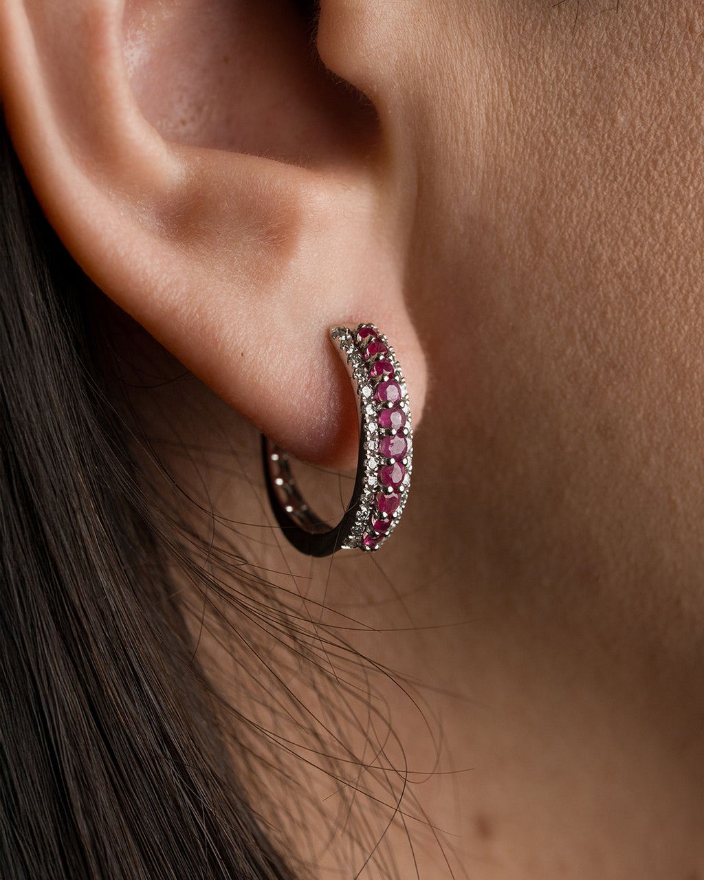 Arracadas Ruby Line