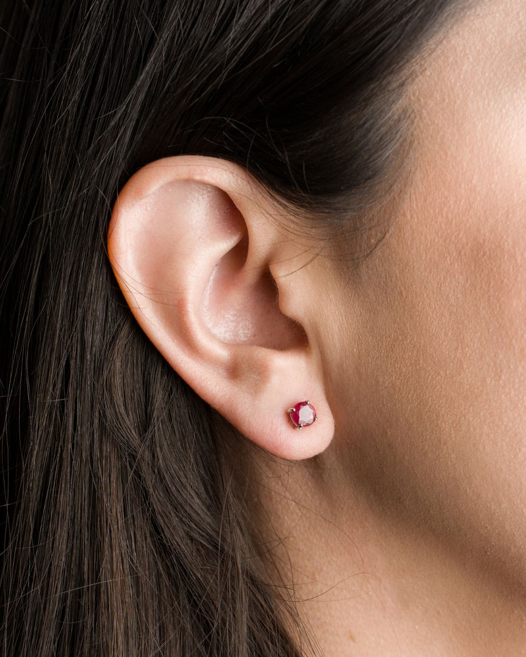 Aretes Solitario Rubí