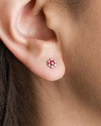 Aretes Flor Rubí y Diamantes